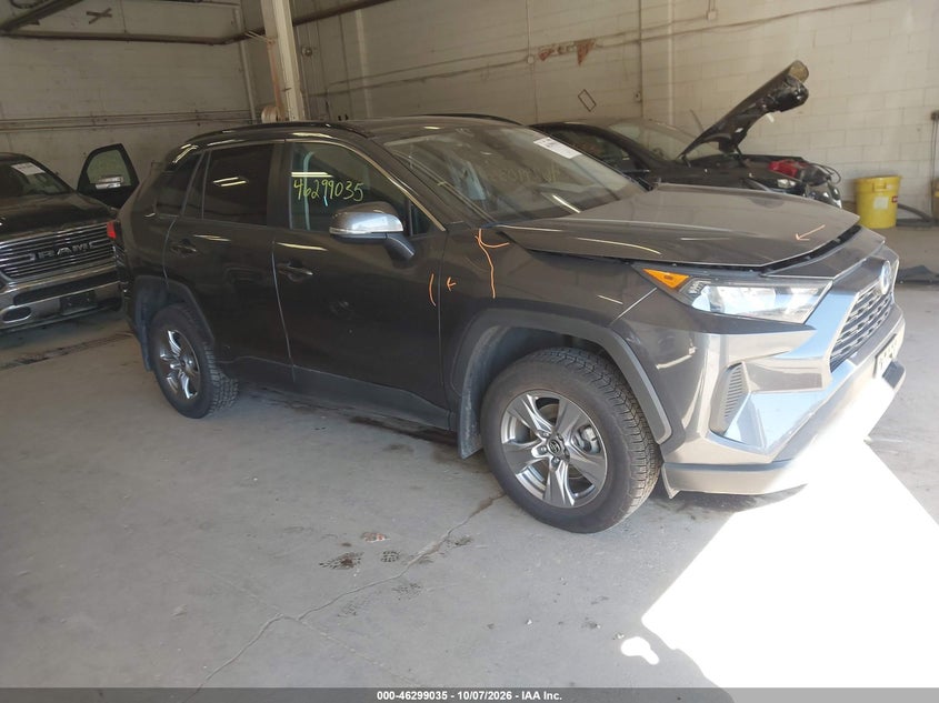2022 TOYOTA RAV4 HYBRID LE