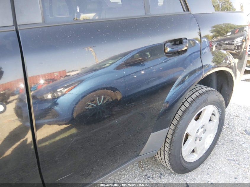 2005 SATURN VUE V6 · Photo 6