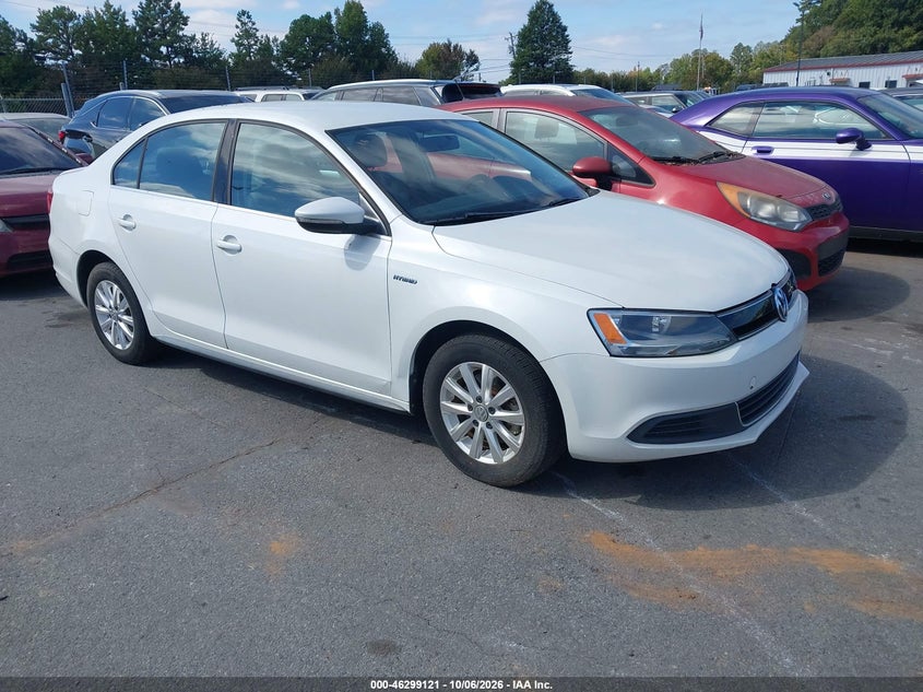 2013 VOLKSWAGEN JETTA HYBRID SE