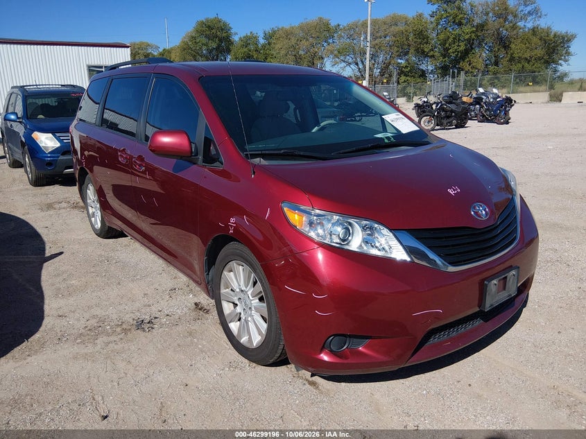 Vin: 5tdjk3dc6ds052630, lot: 46799359, toyota sienna le 7 passenger 20131