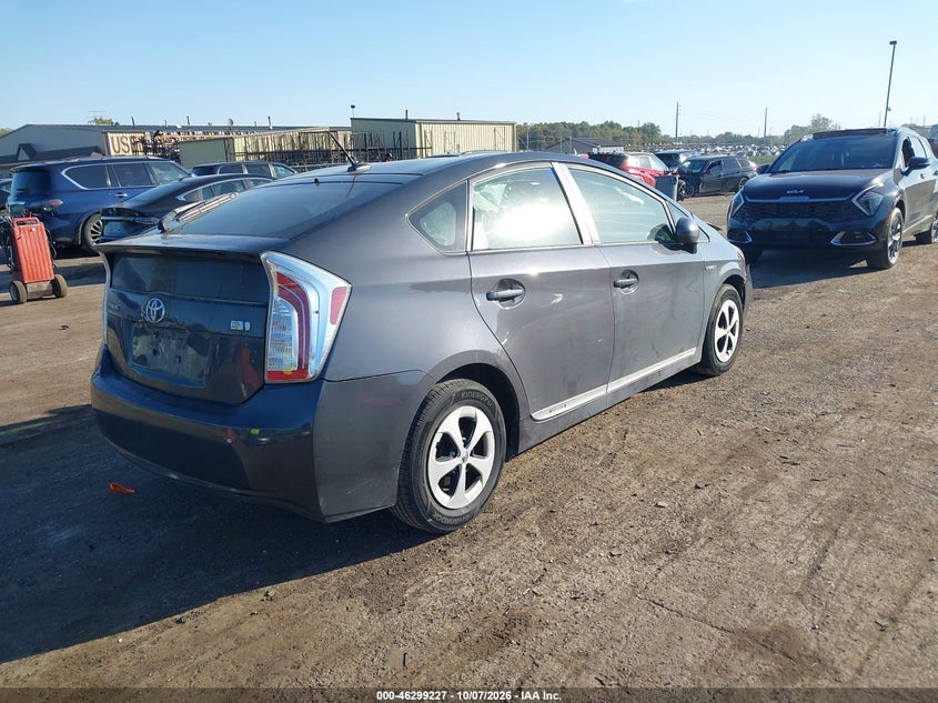 Vin: jtdkn3du6f0424462, lot: 46799390, toyota prius four 20154