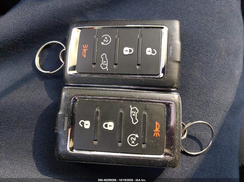 JEEP GRAND CHEROKEE L 2023 VIN 1C4RJJBG3P8740366