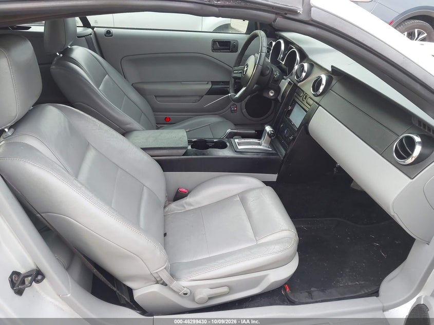 FORD MUSTANG 2006 VIN 1ZVFT84N865143227