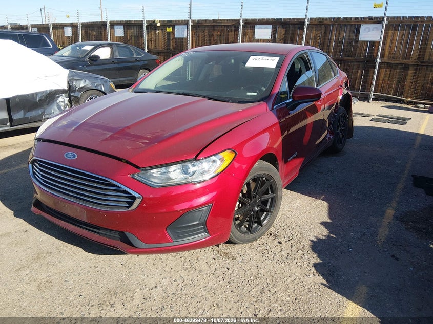 Vin: 3fa6p0lu1kr207137, lot: 46799641, ford fusion hybrid se 20192