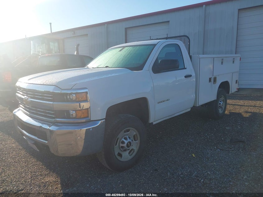 2016 Chevrolet Silverado 2500Hd Wt, Normal Wear & Tear, IAAI, VIN 1GB0CUEG0GZ258484 — photo 2