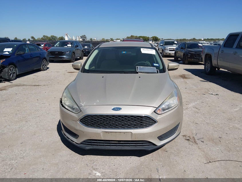 2017 FORD FOCUS SE · Фото 12