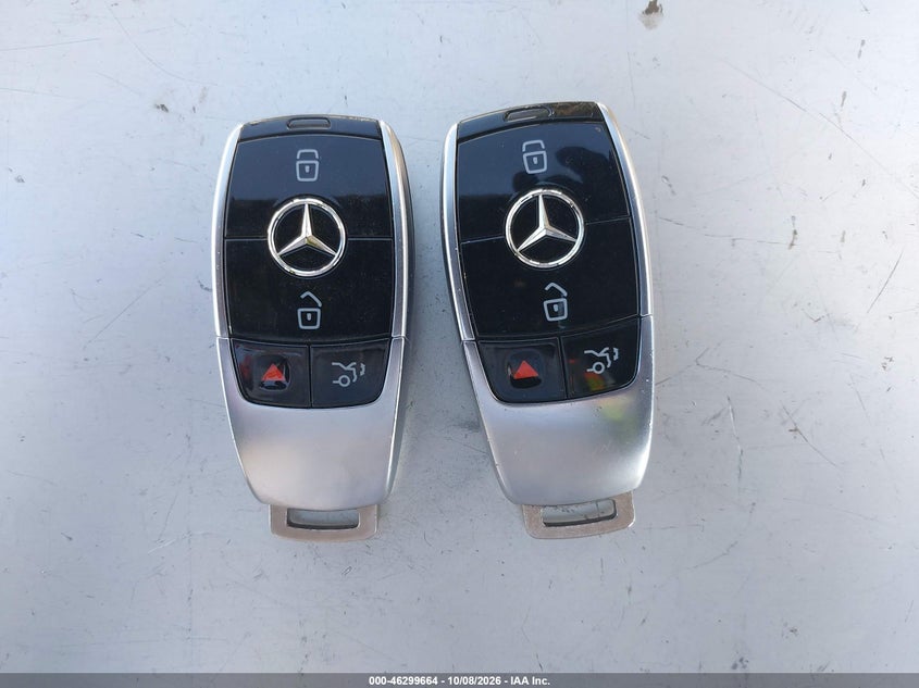 MERCEDES-BENZ E 300 - zdjęcie 11