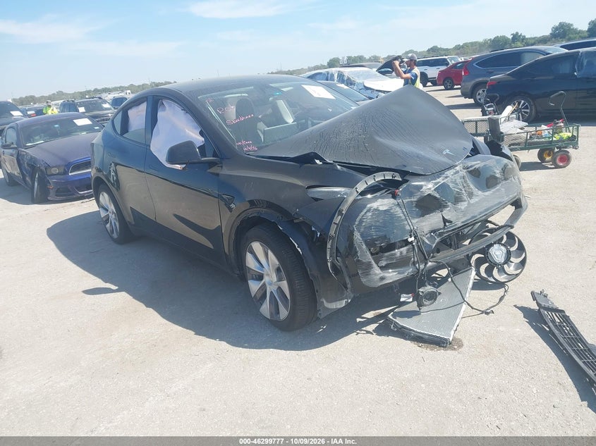 Vin: 7saygdee5ra274352, lot: 46799940, tesla model y long range dual motor all-wheel drive 2024 img_1