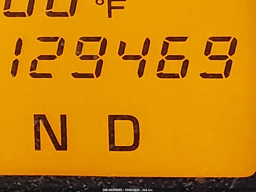 2011 TOYOTA RAV4 · Фото 16