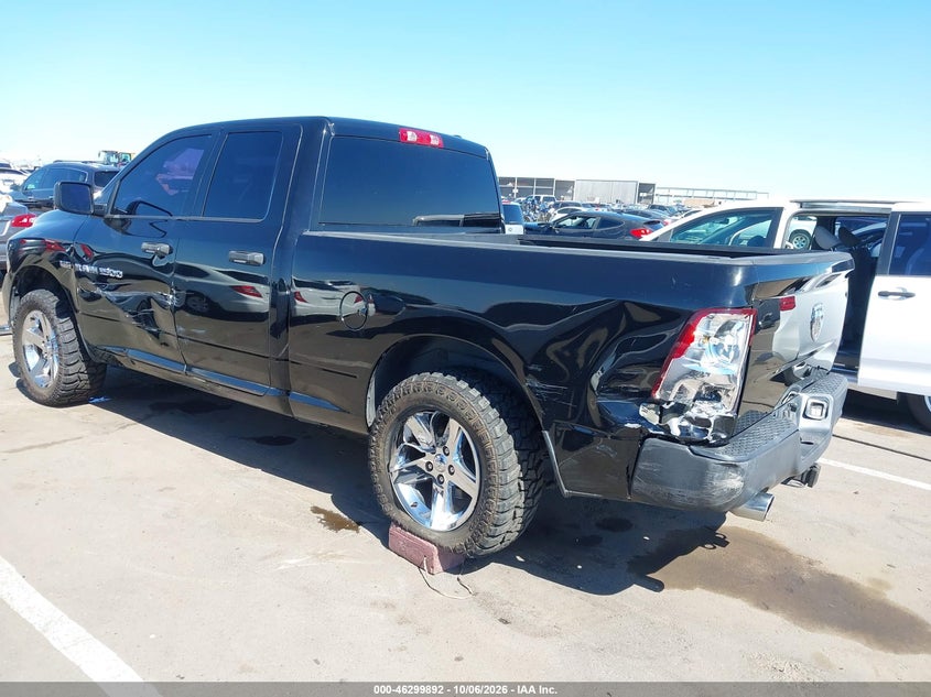 Vin: 1c6rd6ft1cs300758, lot: 46800055, ram 1500 st 20123