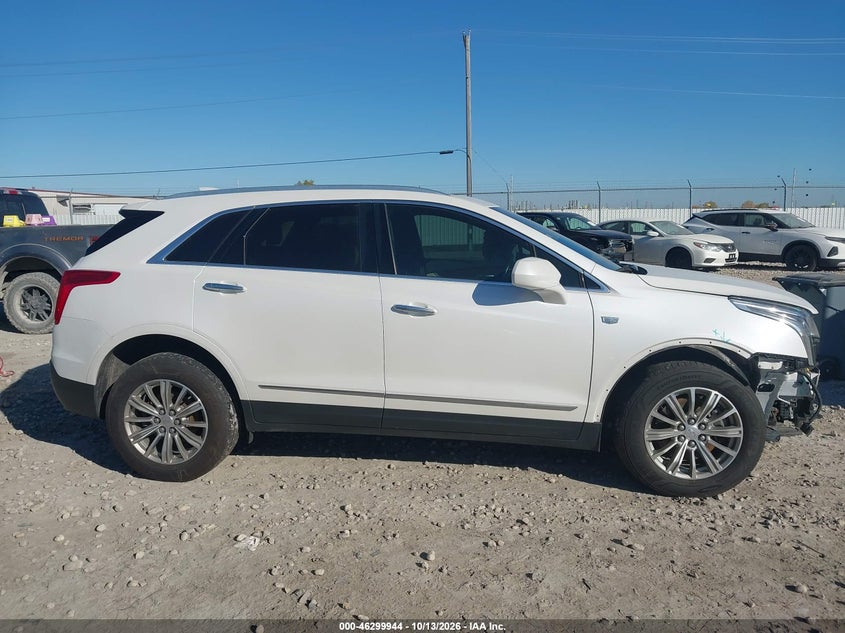 CADILLAC XT5 - zdjęcie 13