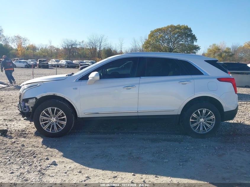 CADILLAC XT5 - zdjęcie 14