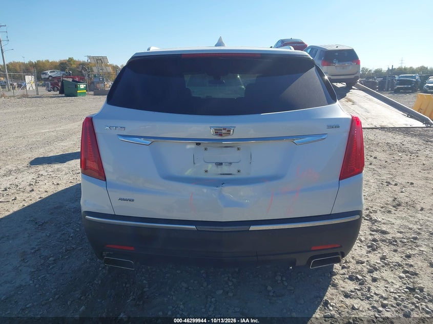 CADILLAC XT5 - zdjęcie 16