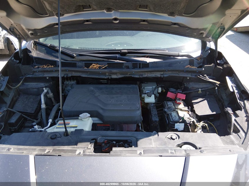 Фото 10 - NISSAN LEAF