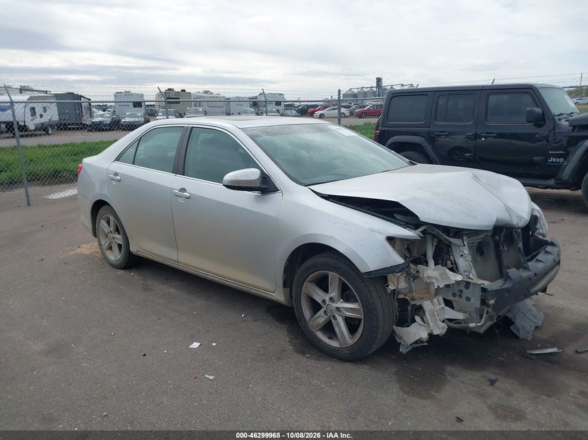 Vin: 4t4bf1fk5dr298146, lot: 46800131, toyota camry xle 20131