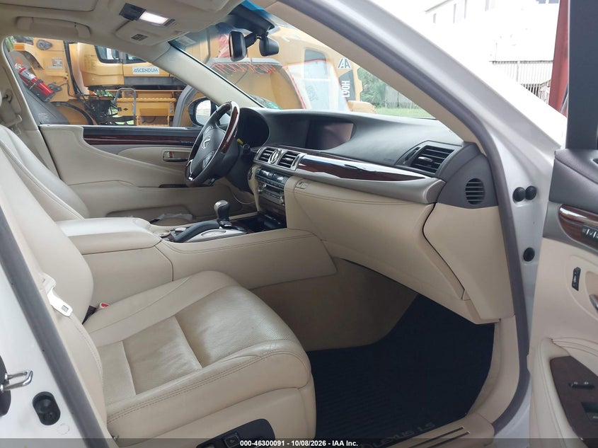 LEXUS LS 460 - zdjęcie 5