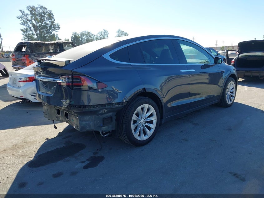 Vin: 5yjxcbe29hf078382, lot: 46800538, tesla model x 100d/75d/90d 20174