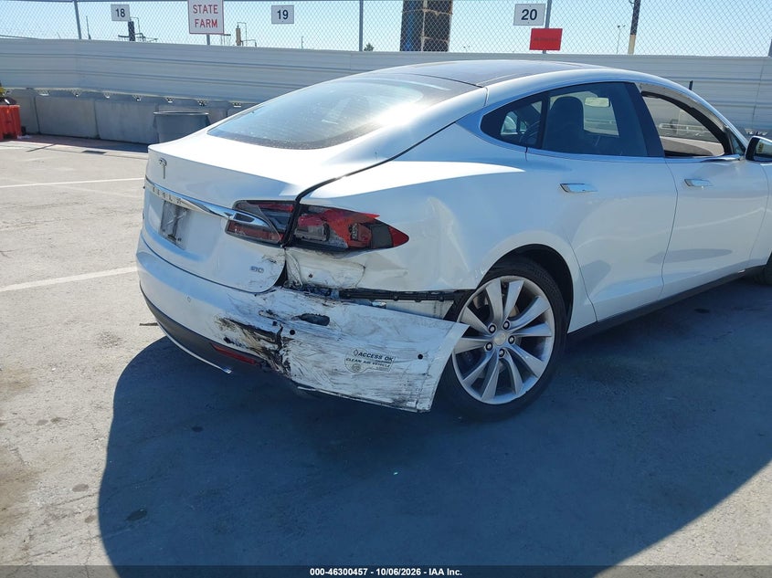 TESLA MODEL S - zdjęcie 6