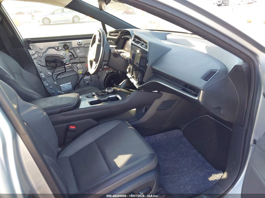 LEXUS RZ 300E - zdjęcie 5