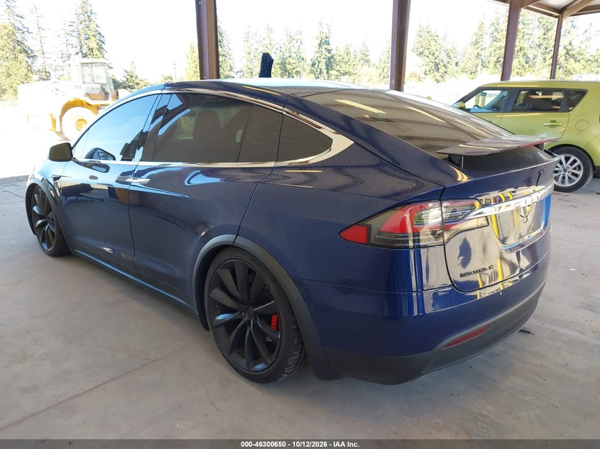 Vin: 5yjxcbe42hf051817, lot: 46800813, tesla model x p100d 20173