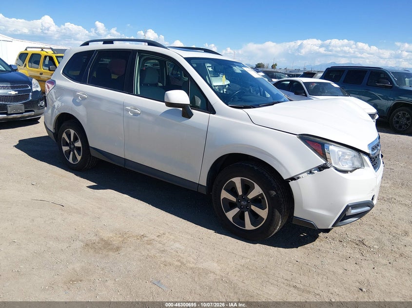 Vin: jf2sjaec8hh447155, lot: 46800858, subaru forester 2.5i premium 20171