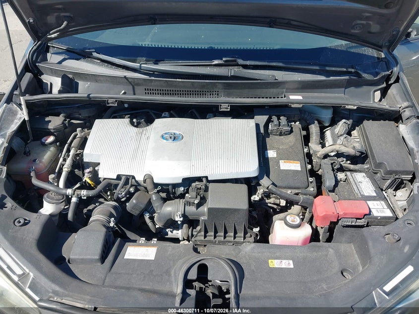 TOYOTA PRIUS - zdjęcie 10