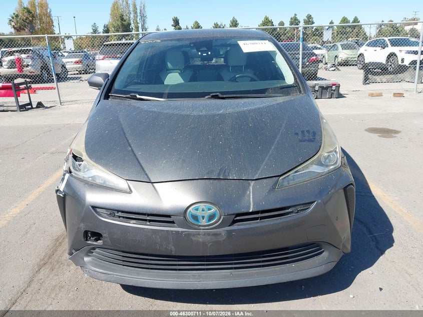 TOYOTA PRIUS - zdjęcie 13
