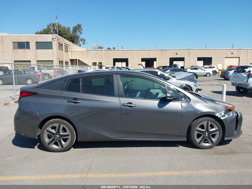 TOYOTA PRIUS - zdjęcie 14