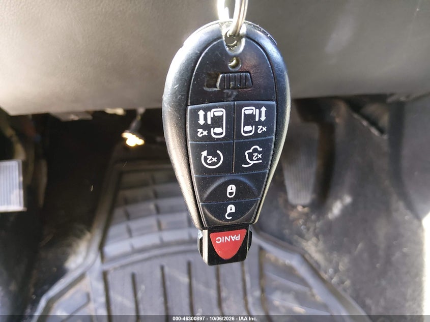 2015 RAM 1500 SPORT · Фото 11
