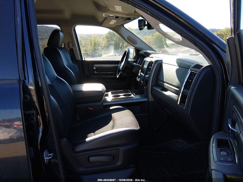 2015 RAM 1500 SPORT · Фото 5