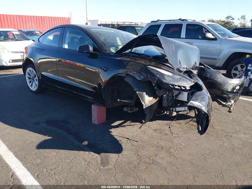 Vin: 5yj3e1ea4nf370592, lot: 46801081, tesla model 3 rear-wheel drive 2022 img_1