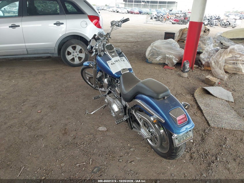 HARLEY-DAVIDSON FXSTDI 2005