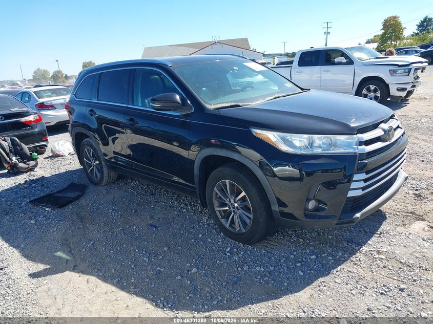 Vin: 5tdjzrfh2js556174, lot: 46801587, toyota highlander xle 20181