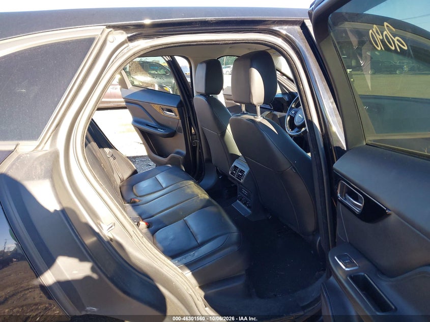 JAGUAR F-PACE 2018 VIN SADCJ2GX9JA236977