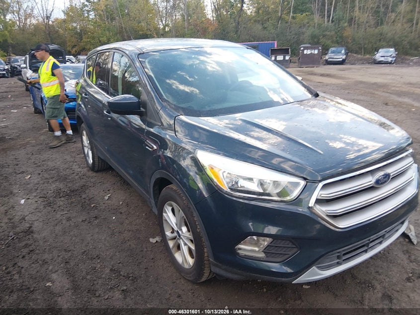 Vin: 1fmcu0gd3kuc48972, lot: 46801800, ford escape se 2019 img_1