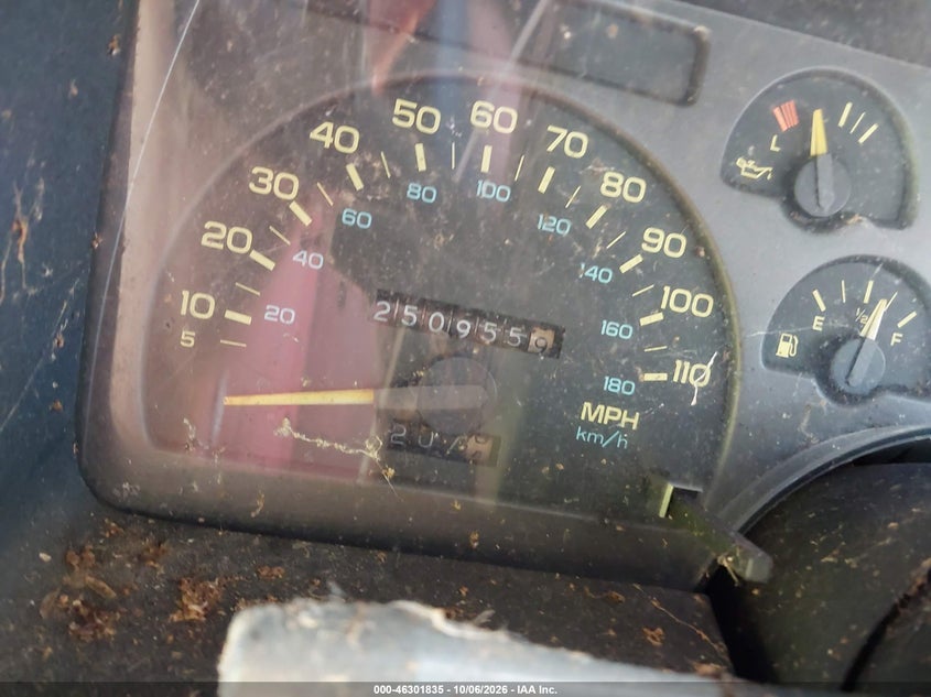 CHEVROLET CAMARO 1992 VIN 1G1FP23T1NL116295
