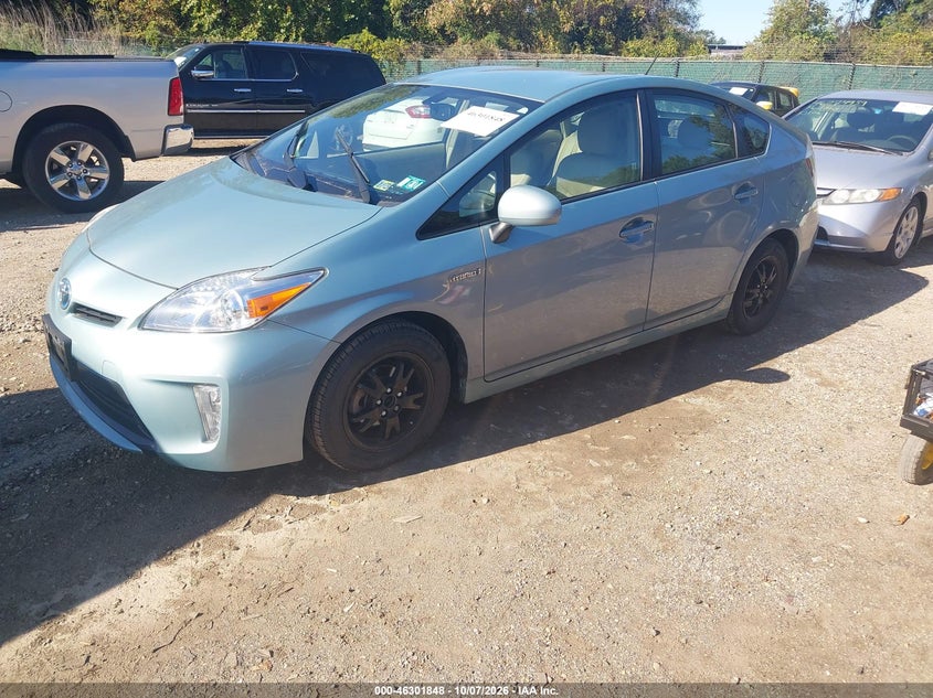 Vin: jtdkn3du2e1840789, lot: 46802047, toyota prius four 20142