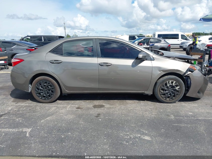 TOYOTA COROLLA - zdjęcie 14