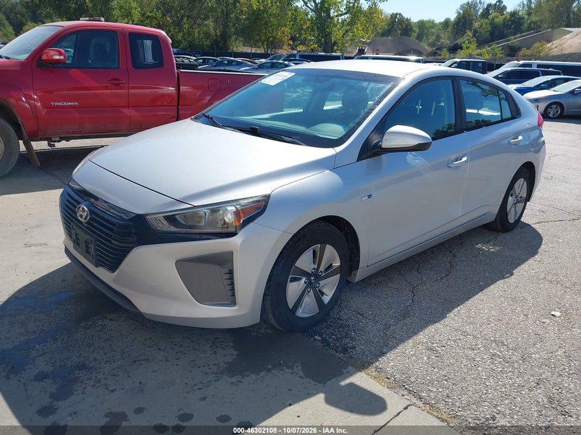 HYUNDAI IONIQ HYBRID 2019 VIN KMHC65LC1KU156408