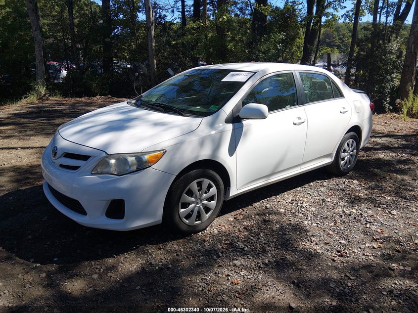 Vin: 2t1bu4ee7bc754126, lot: 46802540, toyota corolla le 20112