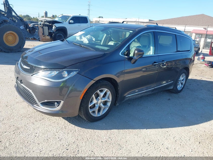 Vin: 2c4rc1eg1hr627866, lot: 46802555, chrysler pacifica touring-l plus 20172