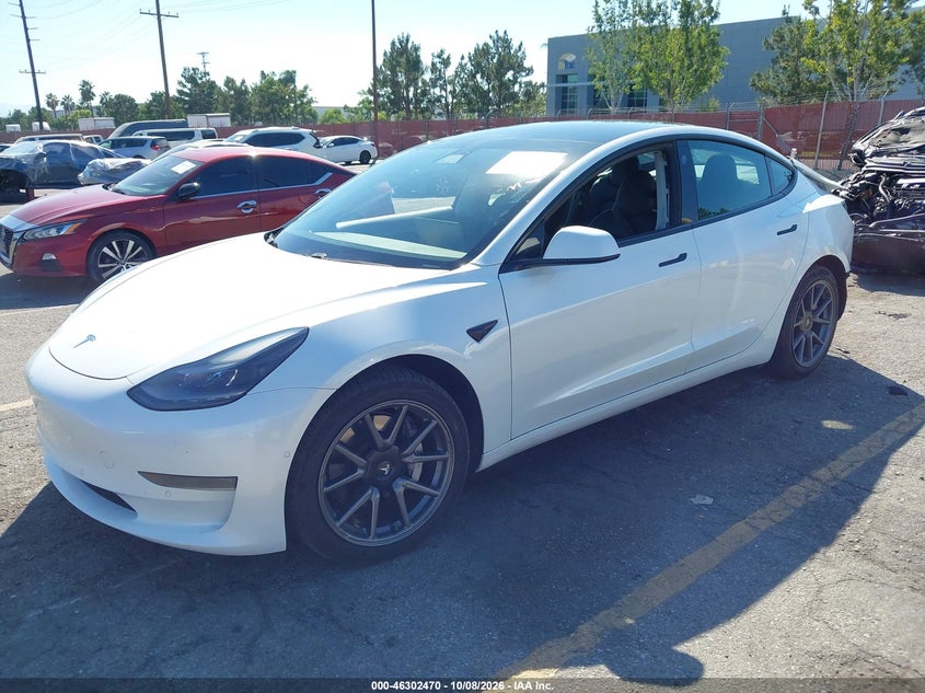 Vin: 5yj3e1ea1mf013708, lot: 46802669, tesla model 3 standard range plus rear-wheel drive 20212