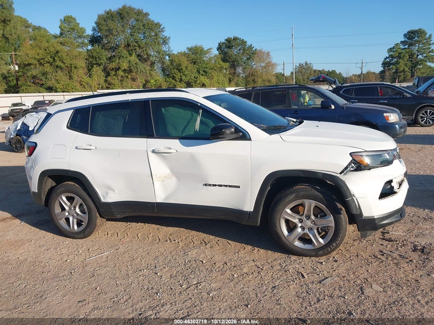 2023 JEEP COMPASS LATITUDE 4X4 · Фото 13