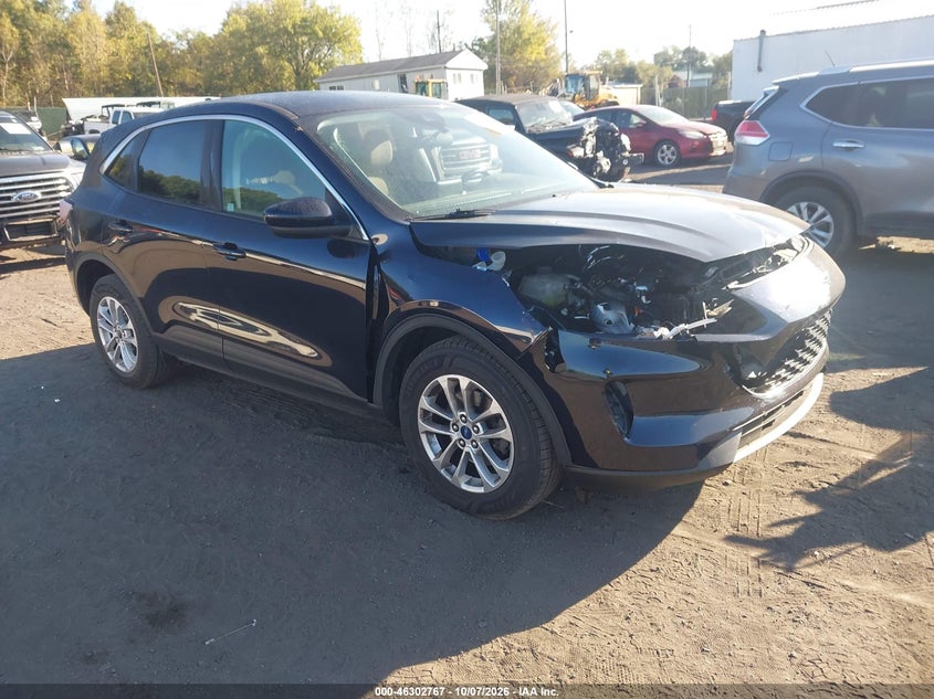 Vin: 1fmcu9g64mub08020, lot: 46802965, ford escape se 20211