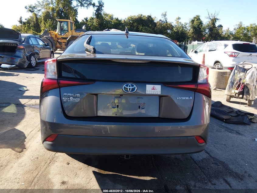 TOYOTA PRIUS - zdjęcie 16