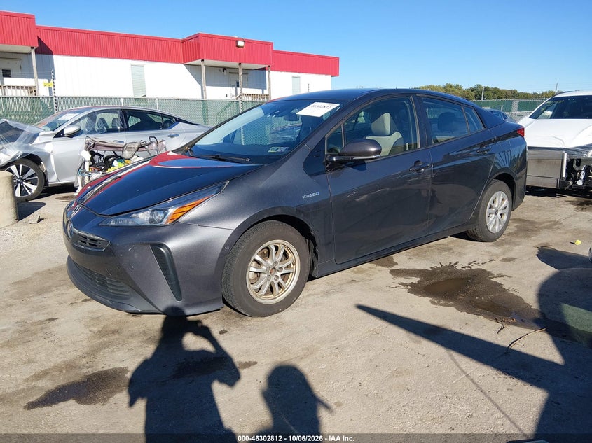 TOYOTA PRIUS - zdjęcie 2