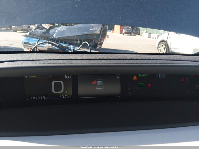 TOYOTA PRIUS - zdjęcie 7