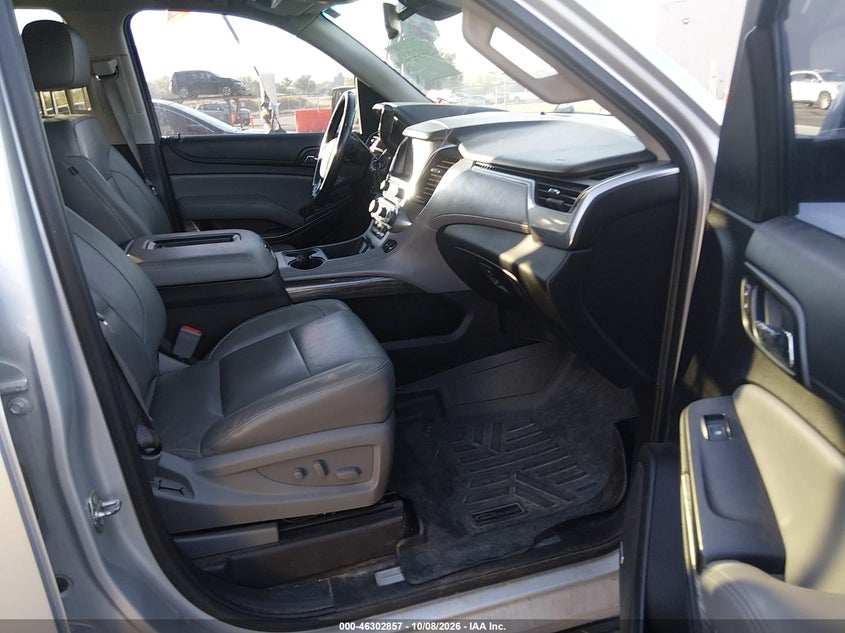 CHEVROLET SUBURBAN - zdjęcie 5