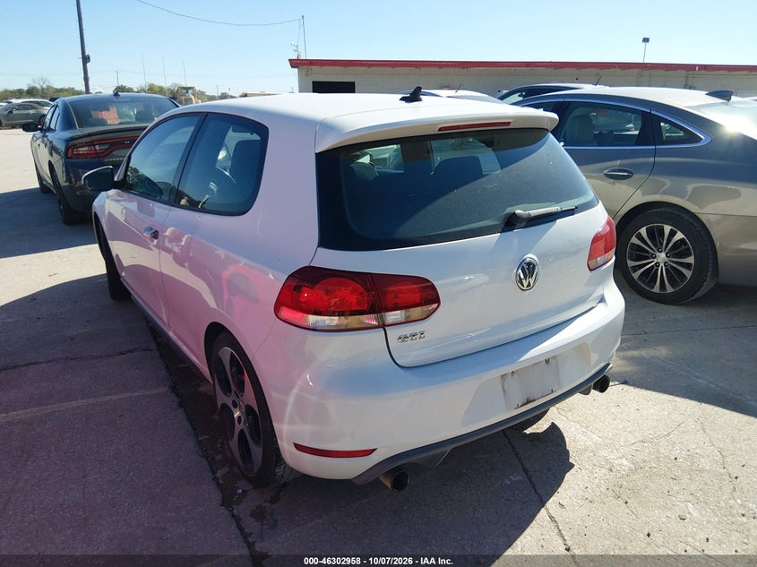 VOLKSWAGEN GTI 2011 VIN WVWFV7AJ7BW224152