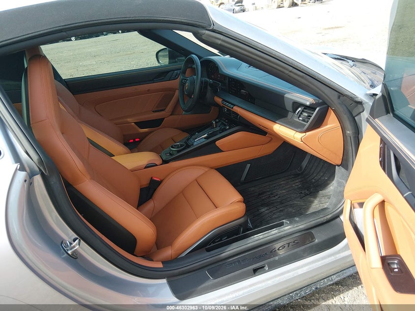 2026 PORSCHE 911 TARGA 4 GTS · Фото 5
